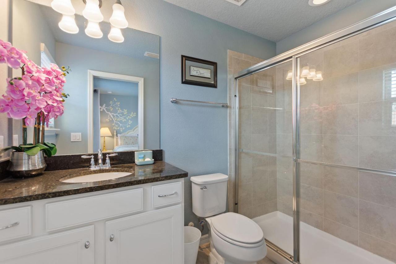 Stylish Cozy Family Getaway With Private Pool And Lake View Kissimmee Buitenkant foto