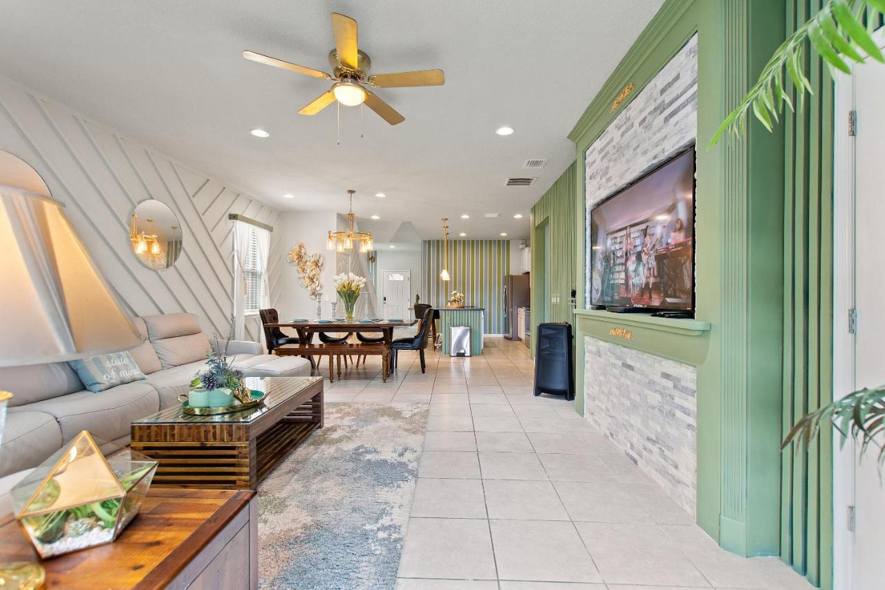 Stylish Cozy Family Getaway With Private Pool And Lake View Kissimmee Buitenkant foto