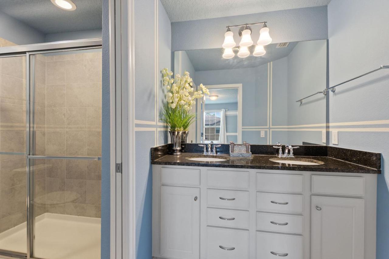 Stylish Cozy Family Getaway With Private Pool And Lake View Kissimmee Buitenkant foto
